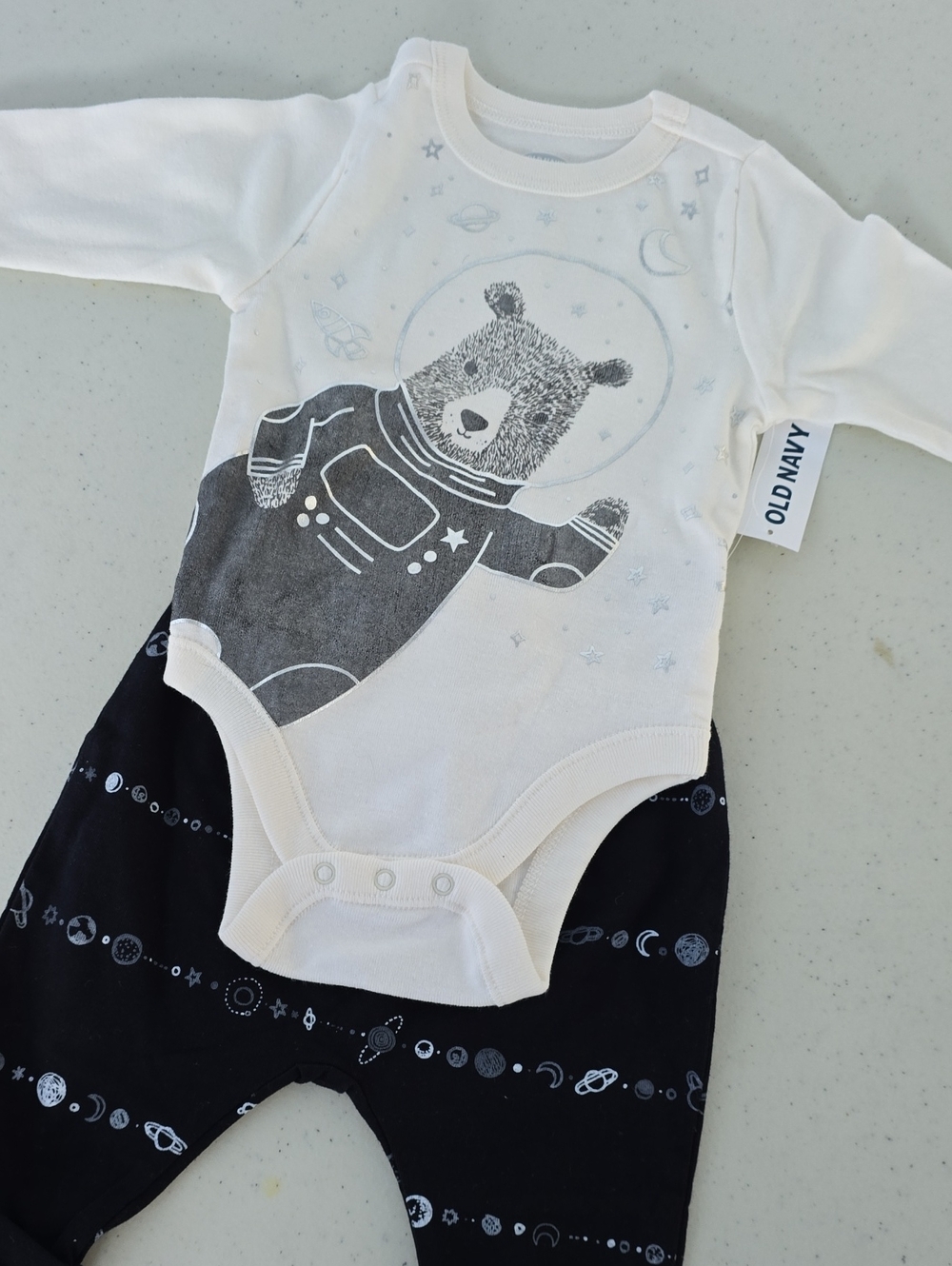 Old Navy White & Black Bear Astronaut Baby Two-Piece Set